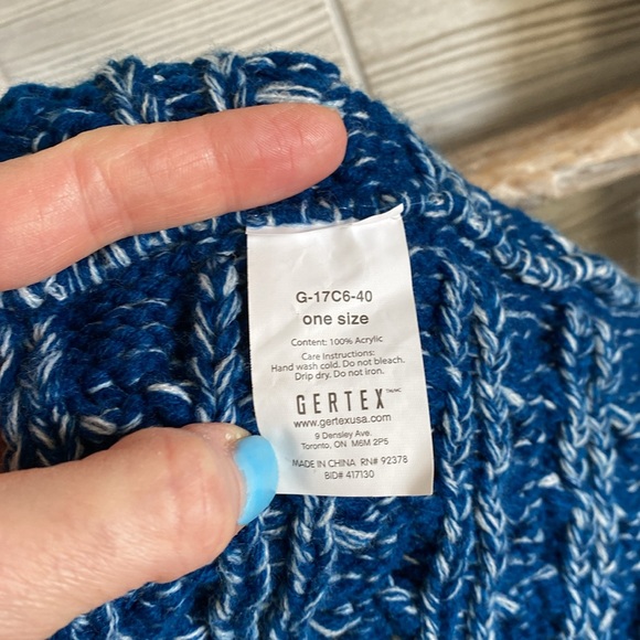 Neck Scarf - Picture 3 of 3